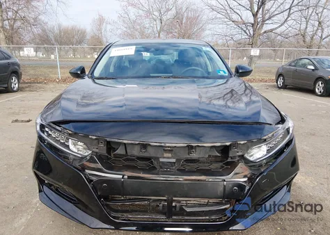 2020 Honda Accord Lx z USA, uszkodzony, nr VIN 1HGCV1F19LA008120